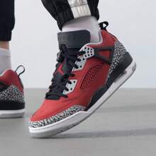 Nike Spizike Men's Durable Shock-Absorbing Retro Basketball Shoes - Red - View 4