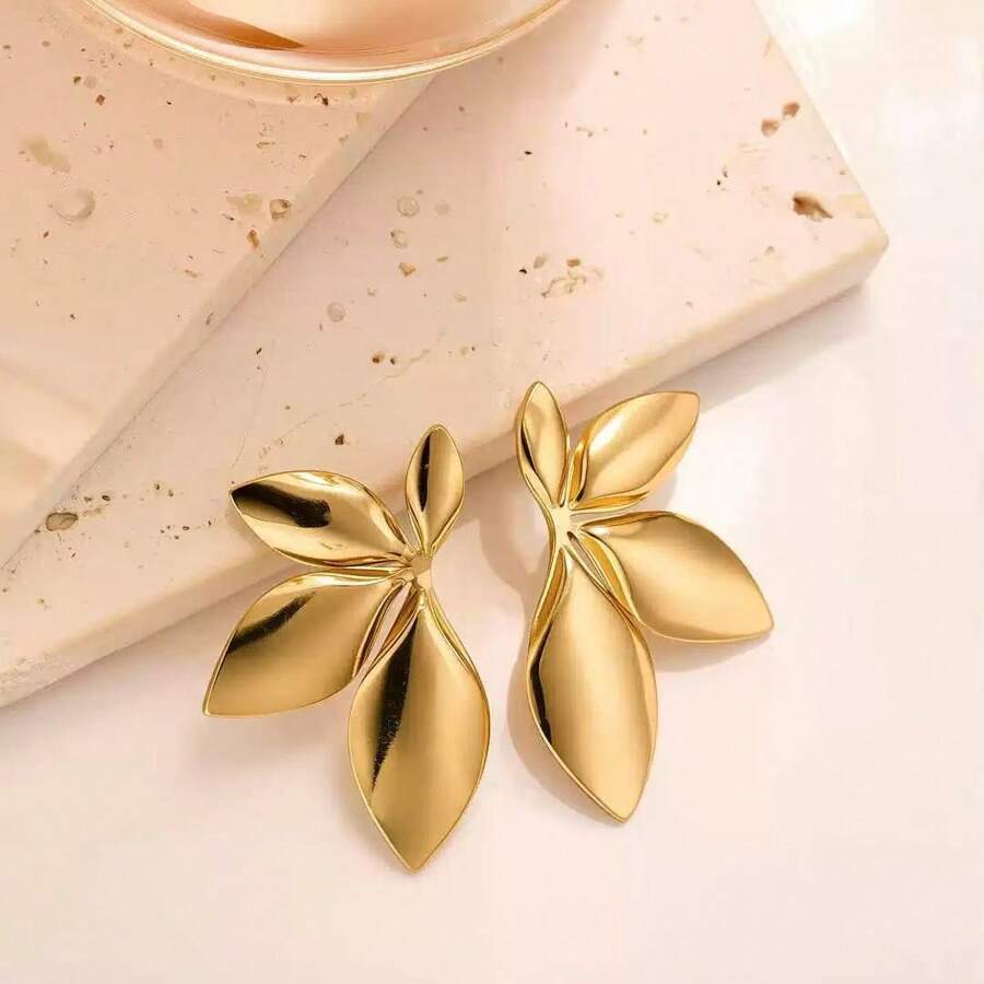 1 Pair Minimalist Elegant Gold-Tone Earrings, Casual Chic Accessory