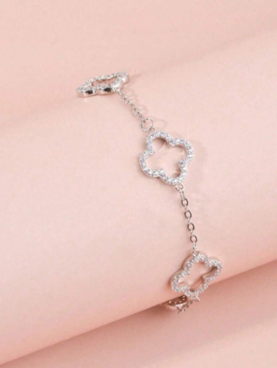 1pc Lucky Cubic Zirconia Clover Design Women's Fashion Bracelet, Surprise Gift For Valentine's Day, Birthday, Mother, Girlfriend Or Daughter Valentines