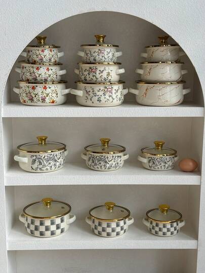 1-3-delars emaljgrytset med dubbla handtag och ett attraktivt utseende, inklusive små hushållsgrytor för spannmålsförvaring. Kompatibel med naturgas-, induktionsspis och vedeldade spisar för uppvärmning. Perfekt som portionsbehållare för måltider för fitnessentusiaster. Ett multifunktionellt litet grytset med 3 delar, perfekt att ge bort till släktingar och vänner.