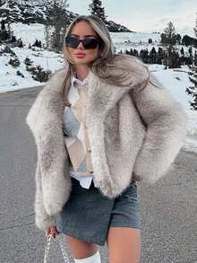 Women's Elegant Commuting And Street-Going College Simple Fashion Casual Versatile, Large Lapel Long Sleeve Gray Fine Fleece With Hidden Buttons Fake Fur Coat, Suitable For Halloween, Christmas Eve, Christmas, Spring Festival, Outings, Girlfriends Gatherings, Home Shopping, Entertainment, Going Out To Work, Etc. The Basic Coat Fabric Is Comfortable, The Style Is Distinctive, And The Cost Performance Is High, Suitable For Autumn And Winter Wear