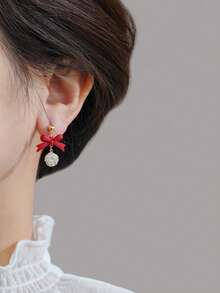 CVNANA 2 件法式时尚复古红色蝴蝶结吊坠耳环，精致可爱百搭女士耳环，适合日常佩戴、派对、节日、圣诞耳环、新年耳环，理想的礼物 - A - 查看 3