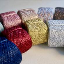 1 rollo de 50 g de madeja de hilo de crochet único, dorado y plateado, con purpurina, tejido a mano para proyectos de tejido y crochet. Perfecto para crear suéteres, gorros, bolsos y muñecas.