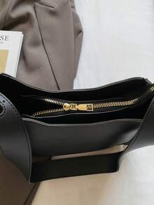 Fashionable Underarm Bag For Women, Minimalist Solid Color, Wide Strap, Bucket Bag, Versatile Zipper Shoulder Crossbody Bag - Black - View 11