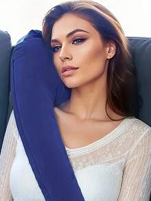 Premier oreiller de cou avec écharpe de bras, oreiller de voyage pliable simple, s'attache au siège d'avion et de voiture, accessoires de voyage légers et portables pour voiture, avion et mer, applicable pour soutenir la tête, le corps et les bras, fournissant un soutien incliné, système de sommeil parfaitement équilibré