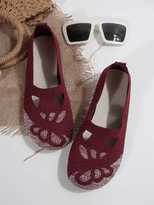 Butterfly Embroidered Women Flat Shoes, Low Vamp Soft Bottom Dance Shoes, Knitted Flat Casual Shoes, Lightweight Round Toe Wide Fit Comfortable Breathable Embroidered Shoes, Suitable For All Seasons - Burgundy - View 7