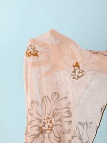 新款春夏性感印花网纱拼接串珠配饰三件套比基尼，挂脖式泳衣，适合海滩、泳池派对