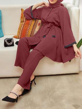 Estilo europeo y del Medio Oriente, Dubai, conjunto de top de manga larga y pantalones 3/4 de unicolor de terciopelo elegante estilo turco Kaftan con cinturón y bufanda, hijab