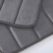 1 Piece Of Simple Solid Color Soft Slow Rebound Memory Water-Absorbing Non-Slip Mat, Bathroom Water-Absorbing Non-Slip Mat, Soft And Comfortable, Strong Water Absorption, Easy To Dry, Suitable For Bathroom, Room, Toilet, Outdoor Carpet, Door Mat, Back To School Season, Dormitory, Home Anti-Slip Essential