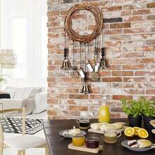 1 pièce Décoration de sonnette de porte de sorcière vintage en métal, support de porte de protection de la maison, chapeau à balai avec sonnette de sorcière sans batterie ni électricité. Décoration durable pour porte d'extérieur/intérieur, décoration d'Halloween, décoration de jardin effrayante. Pas de câblage, sonnette festive, construction robuste, ornement thématique, décorations d'extérieur, cadeau de Noël, décoration de chambre