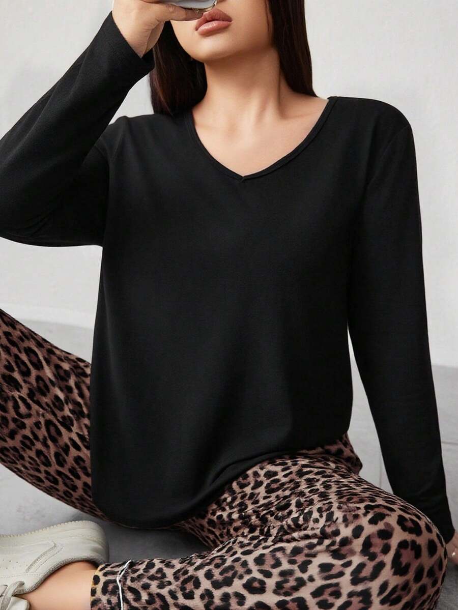 Fall And Winter Popular Plus Size Women's Long-Sleeved Pajamas Tops,, Cozy