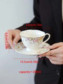 1 set Tasse et soucoupe en céramique à fleurs françaises, assiette à biscuits à bordure dorée avec motif floral bleu, assiette à dessert de style campagne romantique, tasse à petit-déjeuner à roses bleues. Convient pour les discussions de jardin, l'accueil à la maison et les opportunités photo de restaurant.