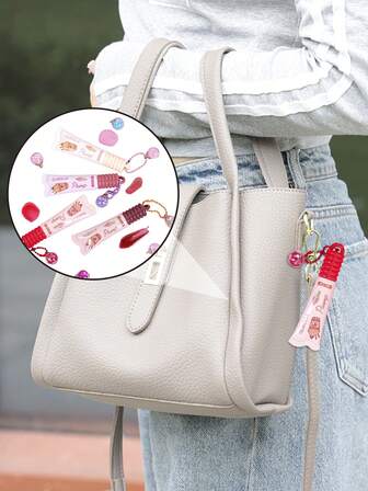 1pc/2PCS Lipstick Pendant Keychain,Lipstick With Pendant,Fashionable And Versatile,A Must-Have For Girls,Suitable For Backpack/Handbag/Key Pendant Decoration/Valentine's Day/Christmas/Thanksgiving Various Holiday Gifts