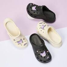 Miniso Kuromi 女士时尚木屐，中厚鞋底（37-38 码）-ZG，适合日常街头服饰，可爱酷炫风格，有趣的卡通图案超级吸引眼球（1 件） - 黑色 - 查看 8