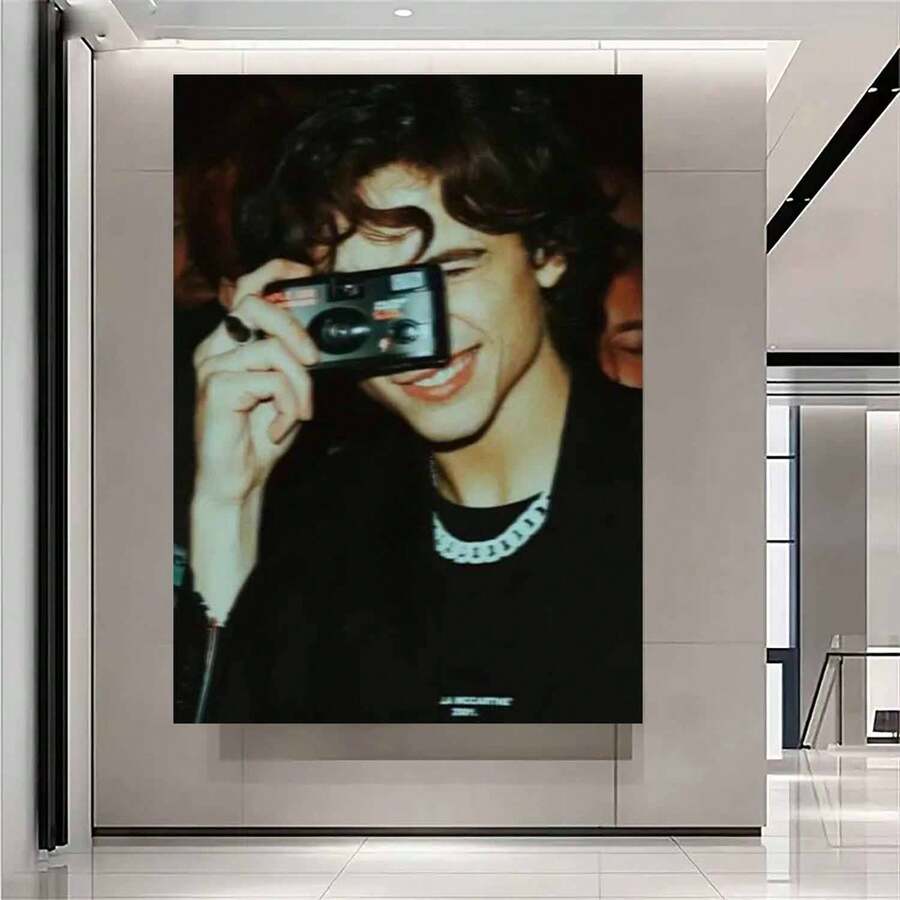 Framed 1pc Frame Canvas Wall Art - Timothee Chalamet Poster, High-Quality Print Modern Home Decor For Living Room, Bedroom, Office, Cafe - Perfect Gift For Friends, Family, Colleagues (Birthday, Holidays, Parties), Wall Decor, 2D Flat, Perfect For Room Decor - Framed(框架) - 查看 1