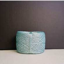 1 rollo de 50 g de madeja de hilo de crochet único, dorado y plateado, con purpurina, tejido a mano para proyectos de tejido y crochet. Perfecto para crear suéteres, gorros, bolsos y muñecas.