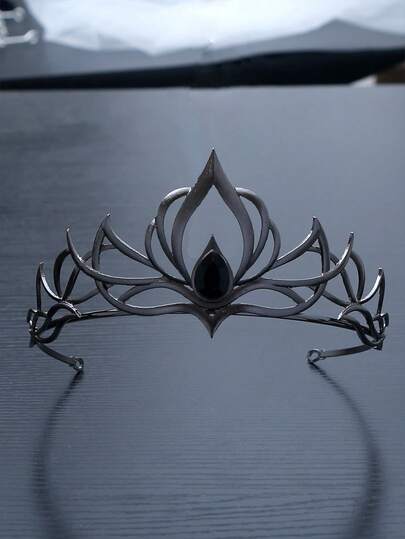 1 Set Metal Thorn Crown Headpiece, Dark Gothic Style With Black Rhinestones Intricate Wrapped Design, Essential For Halloween / Gothic Theme Party (Some Scratches May Occur Due To Manual Electroplating)