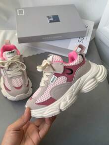 2-8 Years Old All Season Breathable Soft Bottom Comfortable Infant Sports Shoes, Toddler Flexible Walking Shoes, Non-Slip Durable Outdoor Play Running Shoes For Boys, Lightweight Shock-Absorbing Increased Height Fashion Sneakers For Girls, Suitable For Vacation, Travel, Holiday - Pink - View 4