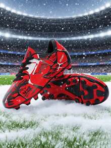 Zapatos de fútbol, entrenamiento de fútbol, zapatos de senderismo con diseño de lengua asimétrica de color asimétrico, patrón de camuflaje, transpirables y cómodos para adolescentes y estudiantes