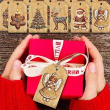 10 piezas de etiquetas de regalo vintage - Diseños únicos con Papá Noel, pan de jengibre, renos, muñeco de nieve, cuerda de bramante para tarjetas DIY, decoración de árboles, decoraciones para el hogar y fiestas navideñas