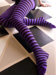 1 件大码女式条纹紧身裤/连裤袜，大码紧身打底裤/万圣节派对长袜，适合万圣节派对 - 黑紫色 - 查看 3