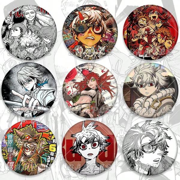 1 pieza Mercancía GACHIAKUTA - Insignias de personajes GACHIAKUTA - Insignias de foto grupal de personajes - Mercancía de anime - Insignias de la emocionante serie de anime GACHIAKUTA, el nuevo caballo negro de julio - Insignia de Rudo, Engine, Zanka, Ryou, Jabber - El viaje de venganza del cielo a - Regalo perfecto, regalo ideal, regalo de vacaciones, regalo de temporada, regalo de Navidad, Halloween, regalo, insignia, adorno, encanto de mochila, Encanto de mochila GACHIAKUTA