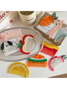 1pc梳子新款小众设计水果美发梳趣味冰淇淋汉堡醋酸梳可爱配色女士头梳秋冬发饰女士发饰适合日常使用、居家、学校、海边、度假、工作、通勤、派对、节日、生日礼物、返校季、百搭外出女孩、居家美容女士配饰礼物、美发套装、理发店美容旅行必备品、美发工具 - 彩色 - 查看 4