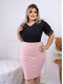 AVI Moda Crista Elegant Women's Knit Midi Pencil Skirt For Parties And Casual Looks - MERAH MUDA - View 1