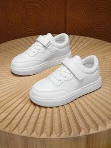 Yamepp 1 Paar Kinder Freizeitschuhe, einfarbige schlichte weiße Sneaker, Klettverschluss, leicht & bequem für die Schule