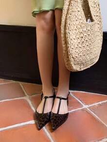 Giày sandal mũi nhọn nữ - Gót thấp thoải mái, mặt trên bằng PU mùa hè và đế cao su, kiểu giày đen đa năng cho cả trang trọng và thường ngày, thiết kế đế dày, kiểu dáng thanh lịch, bền và nhẹ, phù hợp để mặc nơi công sở - màu nâu - Xem 5