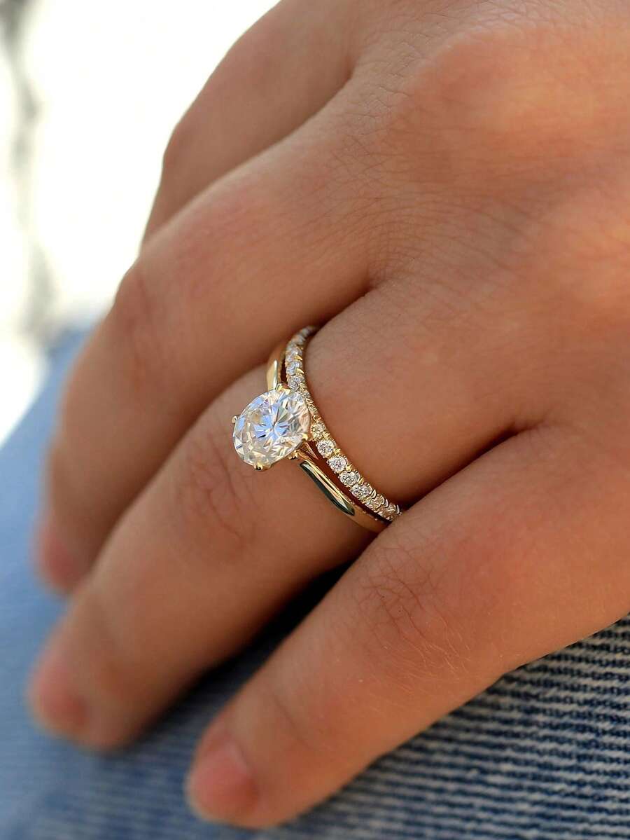 2pcs Oval Zirconia Engagement Wedding Ring Set,Great Jewelry Gift For Women,Promise Rings,Eternity Rings,Valentine's Day,Mother's Day,Everyday Wear - A - View 1