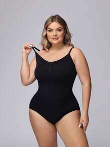 加大码女士无缝塑身衣，具有收腹和塑臂功能