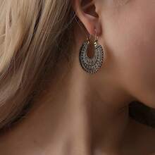 3 Pairs Vintage Metal Hollow Flower Earrings Set Women Bohemian Carved Drop Earring Daily Wear Festival Souvenir Gifts - 3 Pairs/Set - 查看 4