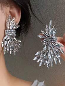 1 Pair Crystal Leaf Exaggerated Luxury Wedding Earrings, Rhinestone Glamorous Party & Daily Wear Jewelry Gift For Women - Flower Crystal Marquise Curved Earrings - View 7