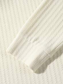 1pc Men's Autumn Textured Fabric Long Sleeve Base Layer Pullover T-Shirt, Textured Fabric With Vertical Striped Z-Pattern, Low-Key Luxurious Old Money Style, Beige