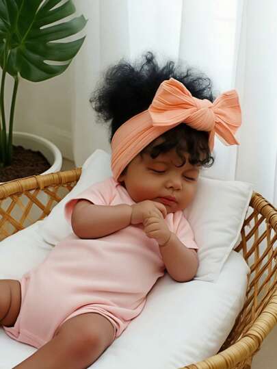 20 Inch Lifelike Reborn Doll With Black Skin, 50cm Soft Cloth African American Newborn Baby Doll, Realistic Cute Handmade Baby Doll Toy, Gift For Children 3+ Years Old (Clothes & Accessories Random)