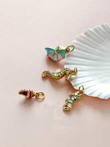 1pc Cute Cartoon Stainless Steel Crab, Seashell, Seahorse, Dolphin, Elephant Pendant, DIY Necklace, Earring, Bracelet, Keychain Jewelry Accessory, Suitable For Party, Halloween Decoration