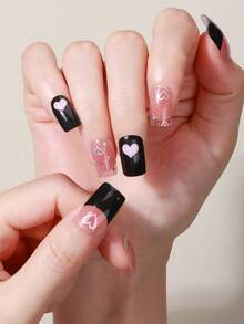 16 Stücke halb-aushärtende Gel-Nagelfolien (Mehrfarbig), süßer, cooler Stil mit schwarz-rosa Herzmuster Kristall Nagel Sticker, selbstklebende Vollwrap Nail Art, muss mit UV-Lampe verwendet werden, einfach anzuwenden und zu entfernen, geeignet für Frauen und Mädchen für tägliches Einkaufen und Dating DIY Nail Art Verwendung