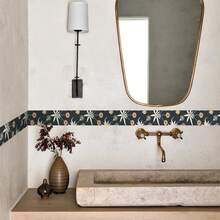 Papel tapiz autoadhesivo y removible con patrón de flores y hierba, rollo de papel tapiz autoadhesivo y resistente al agua que se puede cortar a medida, adecuado para baño, ducha, cocina, sala de estar, oficina y decoración de habitaciones, decoración del hogar, decoración de paredes. Tamaño de 3.94/5.9*78.74 pulgadas adecuado para decoración parcial, tamaño de 7.87/11.81*78.74 pulgadas adecuado para aplicación en áreas grandes.