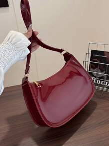 纯色极简拉链单肩包，时尚新月形包，拉链单肩包，仿皮纯色钱包，酒红色内衣收纳包，理想的新年礼物，时尚酒红色内衣收纳包，复古风格