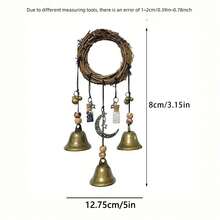 1 pièce Décoration de sonnette de porte de sorcière vintage en métal, support de porte de protection de la maison, chapeau à balai avec sonnette de sorcière sans batterie ni électricité. Décoration durable pour porte d'extérieur/intérieur, décoration d'Halloween, décoration de jardin effrayante. Pas de câblage, sonnette festive, construction robuste, ornement thématique, décorations d'extérieur, cadeau de Noël, décoration de chambre