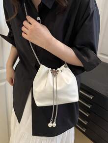 Women's Minimalist Bow Decor Chain Strap Crossbody Bag