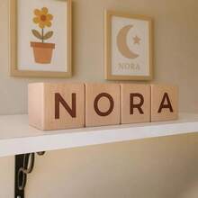 Bloques de construcción personalizados con apellido, capaces de grabar nombres y fechas, diseño de esquinas redondeadas, decoración para bodas y fiestas, decoración personalizada para sala de juegos y regalos de cumpleaños, regalos de madera natural para parejas, anuncios de embarazo, regalos para nuevas madres, actividades artísticas para niños - Color de la madera - Ver 6