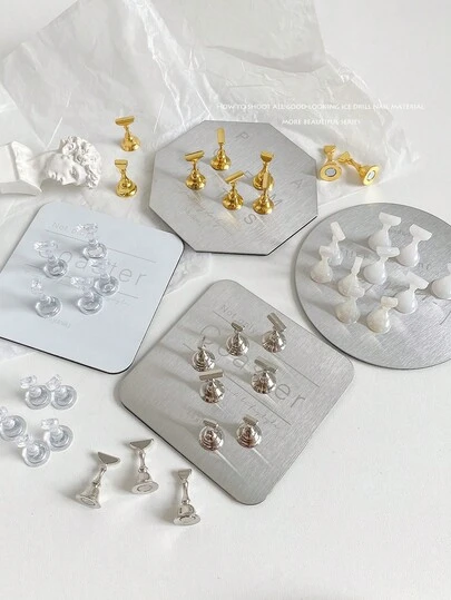 美甲装饰品，跨境热销圆形、方形、多边形金属磁性底座美甲展示架，指甲油架，韩式美甲用品，摄影道具，DIY配件