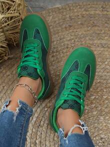 2025新款经典休闲系带运动鞋，纯色轻便软底户外百搭休闲鞋，学生跑步、徒步、散步舒适 - 綠色 - 查看 5