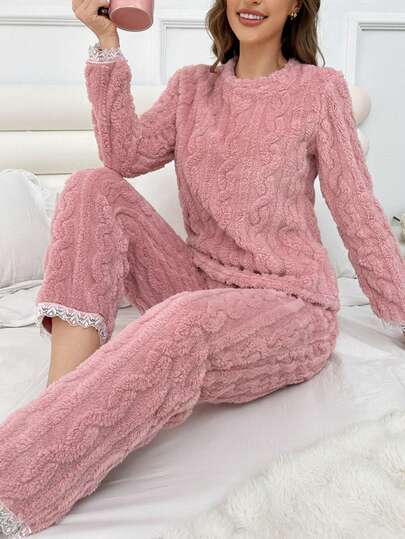 2 st. damset med korallfleece, blommig präglad enfärgad spets, fluffigt set, tjockt, löst och casual hemplagg, höst/vinter/vår, höstvinterkläder, mysig outfit