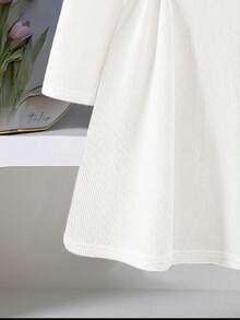 Váy dài tay thường ngày cho bé gái, Xuân/Thu, Váy trắng họa tiết hoa đính cườm 3D cho bé gái, Phong cách quý cô thanh lịch, Váy chữ A xếp ly eo, Thoải mái & mềm mại, Váy công chúa, Thích hợp cho hoạt động ngoài trời, thường ngày, tiệc tùng, ngày lễ, quà tặng, cỡ 4-8 tuổi - trắng - Xem 6