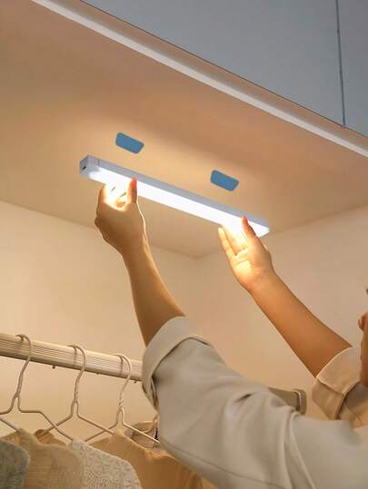 USB Rechargeable Smart Sensor Magnetic LED Light, Cabinet Wardrobe Light, Staircase Backlighting, Suitable For Kitchen, Living Room, Wine Cabinet, Wardrobe Sensor Lighting