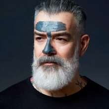 Purifying Charcoal Face Mask For Deep Pore Cleansing & Detox