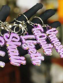 1 Chaveiro Personalizado de Acrílico com Nome - Placa de Nome Personalizada, Design Brilhante Rosa, Presente Perfeito para Meninas, Aniversários e Ocasiões Especiais, Enfeite de Mochila, Presente Personalizado com Nome, Multifuncional, Ornamental, Letra, Estiloso, Moderno, Colorido, Fofo, Casual, Personalizado, Único, Customizado, Presente Ideal para Ele, Presente Ideal para Ela, Fácil Conforto, Presente de Aniversário